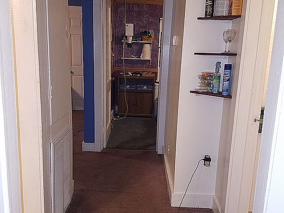 5th image of 81 Greystone Dr