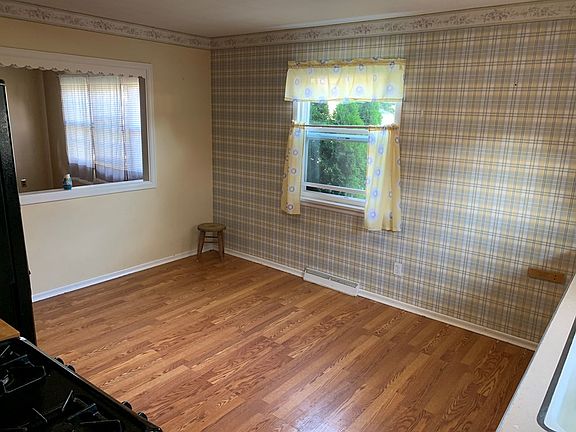 2nd image of 1169 N Main St