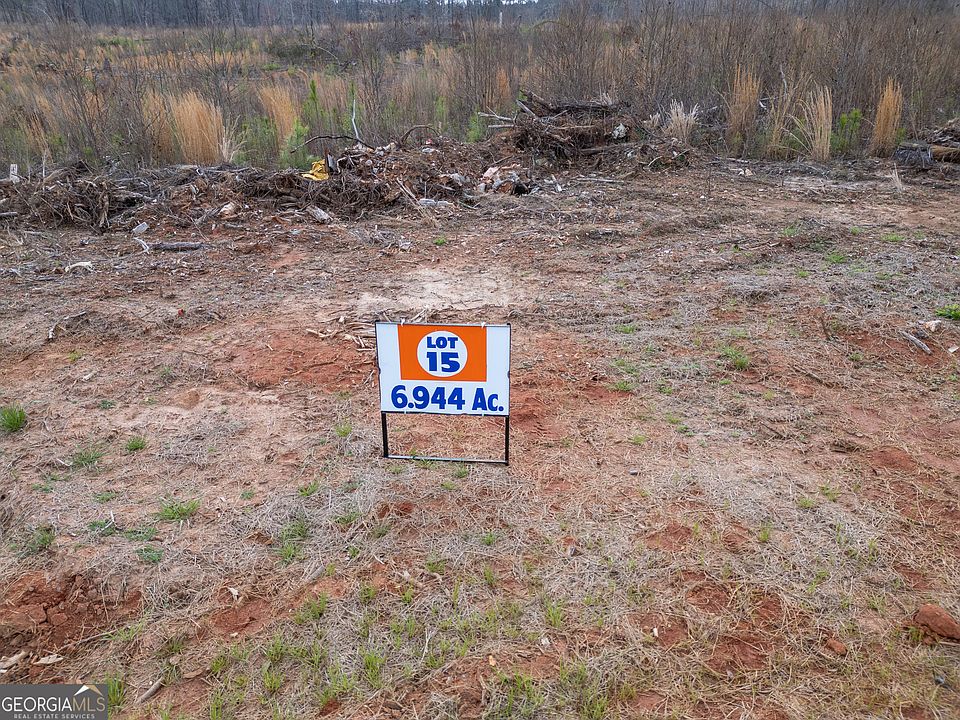 1st image of 15 Haley Dr