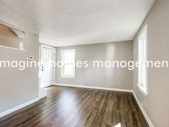 5th image of 1338 Westlake Ave