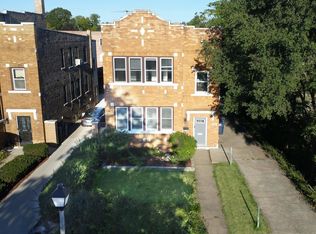 215 N 2nd Ave #2, Maywood, IL 60153