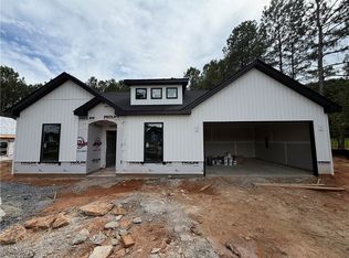 118 Haynie Dr, Belton, SC 29627