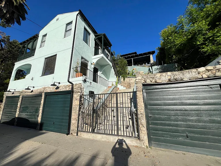 1134 N Coronado St #1/2 — Photo 30