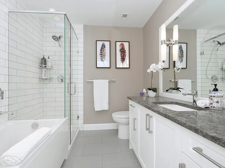 595 Pandora Ave #404 — Photo 13