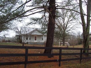 3698 Highway 52 W, Beattyville, KY 41311