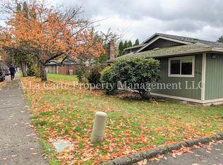 17170 Merlo Rd, Beaverton, OR 97003