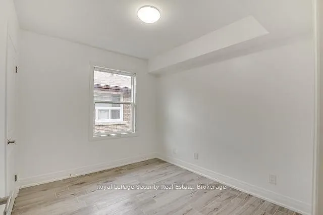 148 Portland St #2 — Photo 12