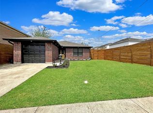 3135 Webster St, Houston, TX 77004