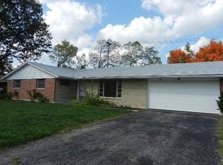 413 E Eppington Dr, Dayton, OH 45426