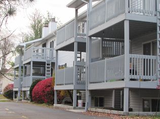54 New York Ave APT 1, Lakewood, NY