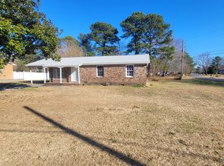 5137 Raynor Rd, Garner, NC 27529