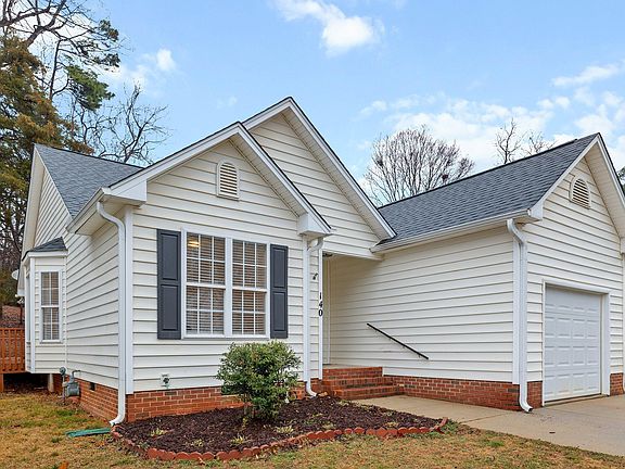 2nd image of 140 Melksham Rd