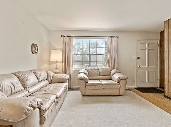 3rd image of 49 Jacobsen Ave