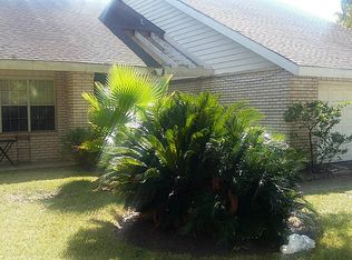 7947 Deer Meadow Dr, Houston, TX 77071