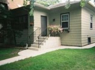 48 Locust St, Hammond, IN 46324