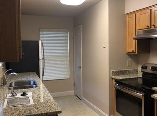 107 Morning Song Ct, Raeford, NC 28376
