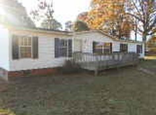 4748 Roundleaf Rd, Ramseur, NC 27316