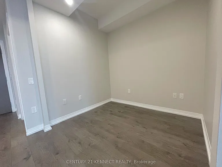 251 Jarvis St #Penthouse 14 — Photo 10