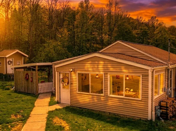 1160 Jefferson Rd, Pittsburgh, PA 15235