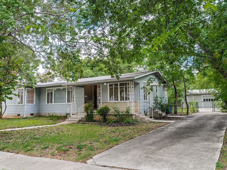 1st image of 203 Lindell Pl