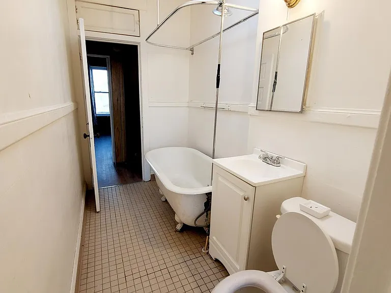 2729 Ashland Ave — Photo 18