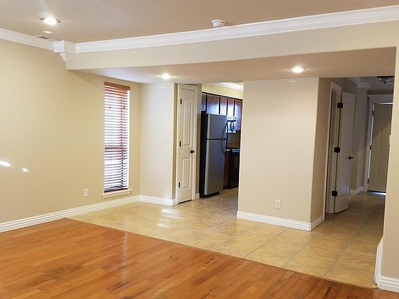 4th image of 4101 N Sunflower Cir