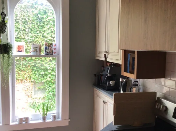 212 S Albany St, Ithaca, NY 14850