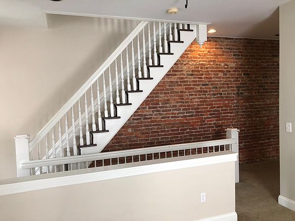 5th image of 1612 Green St
