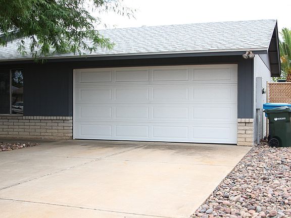 2nd image of 4449 E Willow Ave