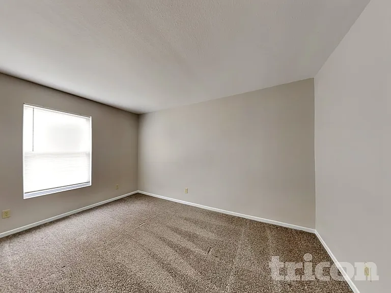 3321 Hapsburg Way — Photo 15
