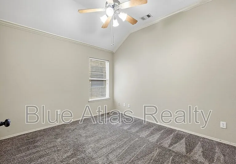 4353 Mountain Crest Dr — Photo 14