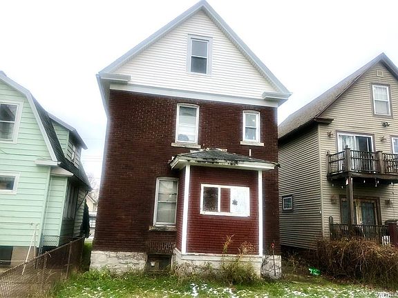 2nd image of 1844 Weston Ave