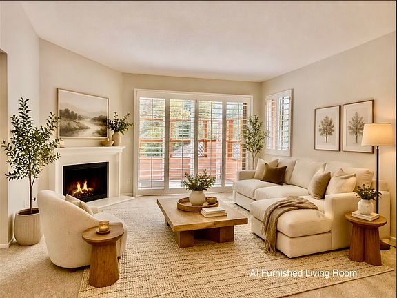 5th image of 432 Villa Point Dr