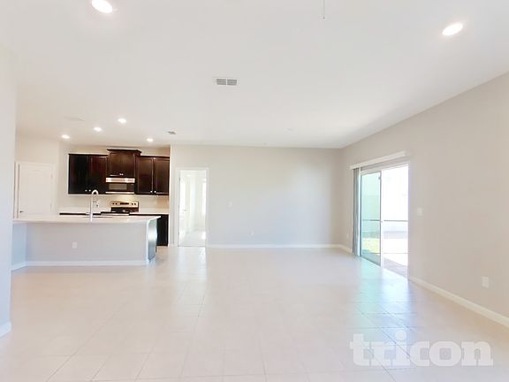 4th image of 6585 Longleaf Branch Dr