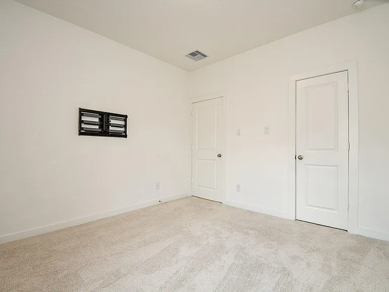 943 Malibu Shore Ln — Photo 38