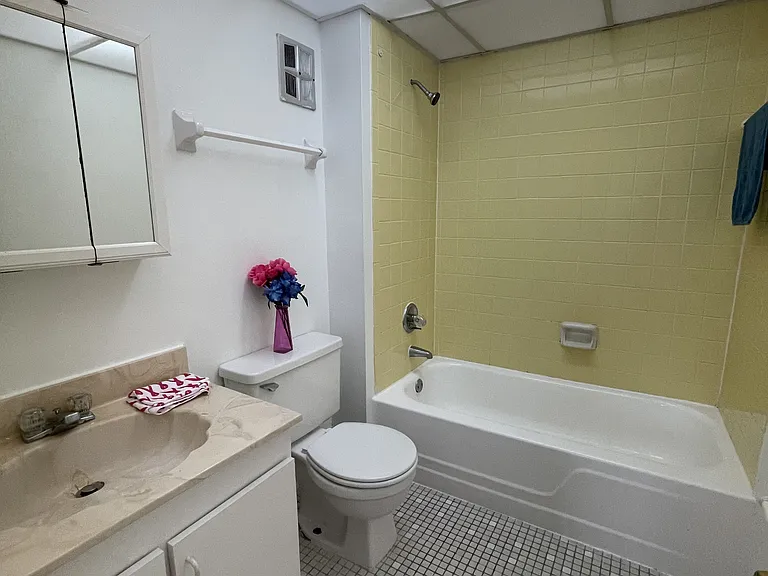 8000 Colony Cir S #30516 — Photo 7