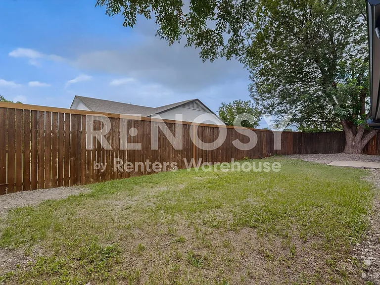 507 S Spring Creek Dr — Photo 12