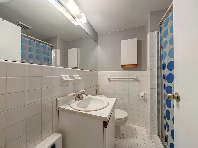 1565 N Colonial Ter #304 — Photo 11