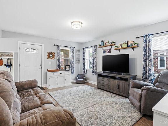 4th image of 1844 Greenbriar Pl