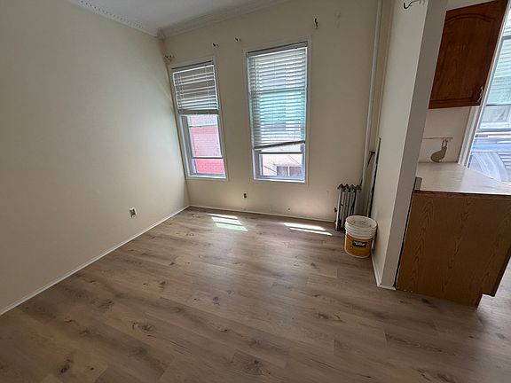 4th image of 1343 Boynton Ave APT 1F