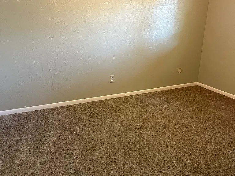 2668 S Grant St — Photo 5
