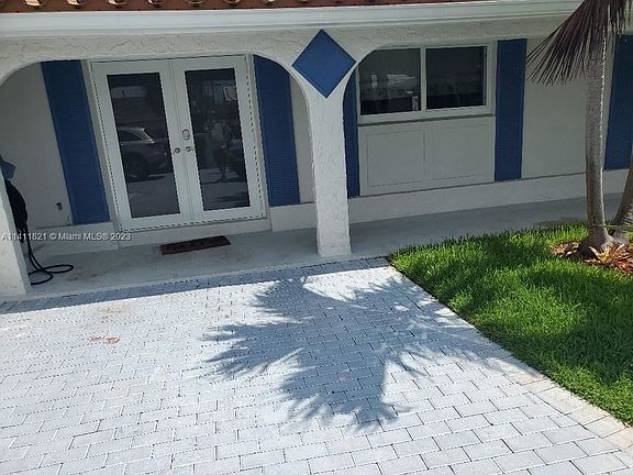 3rd image of 1641 NE 56th Ct #1