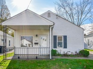 888 Clifford Ave, Akron, OH 44306