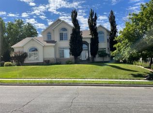 1048 E Fairway Dr, North Salt Lake, UT 84054