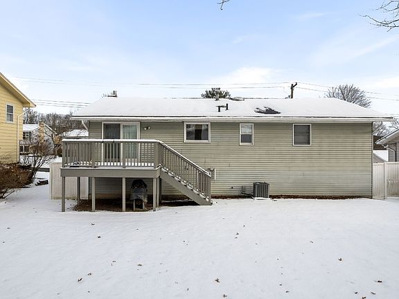 5th image of 1037 Elmwood Dr