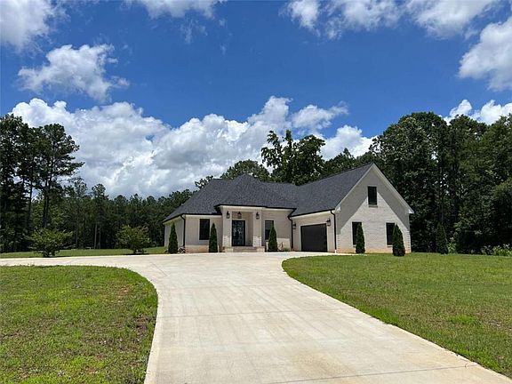 2nd image of 613 Bill Rutledge Rd