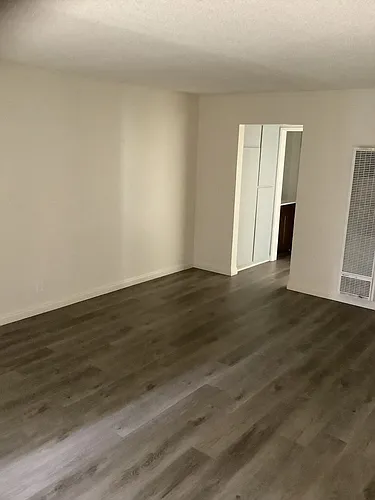 Floor plan 206