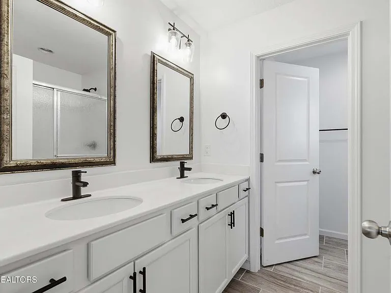 6513 Cara Cade Ln — Photo 27