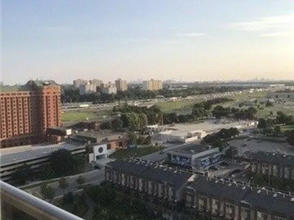 181 Village Green Sq, Toronto, ON
