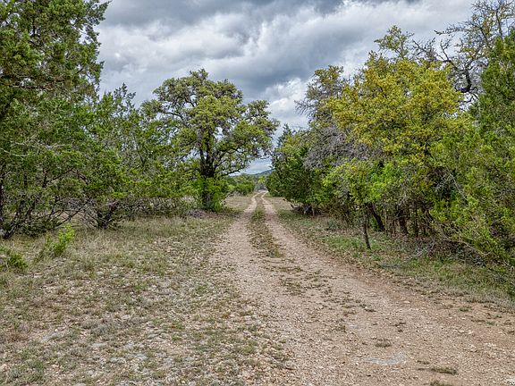 5th image of 2229 County Road 390